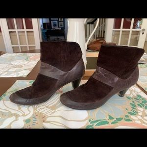 Joy Chen brown suede booties